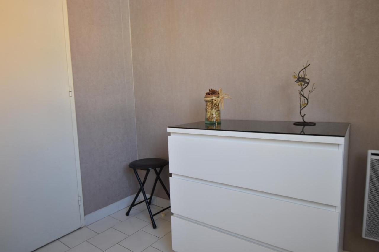 Appartement Proche Plage Le Grau-du-Roi Bagian luar foto
